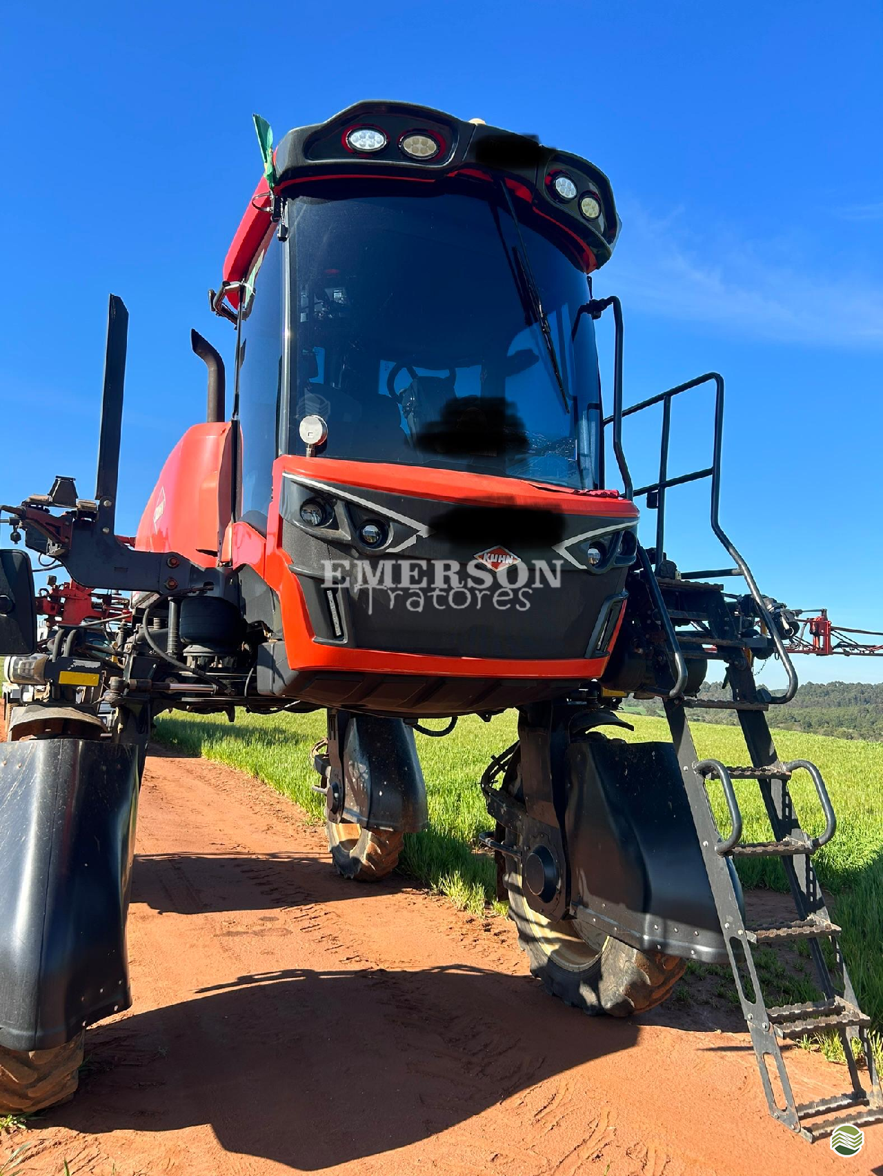 PULVERIZADOR KUHN FIGHTER 2500 Tração 4x4 Emerson Tratores PONTA GROSSA PARANÁ PR